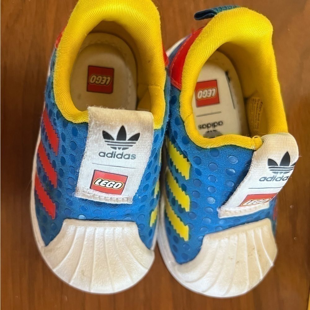 Adidas x Lego Superstar 360 Shoes Size 4 Baby Walker shoes - Picture 1 of 8